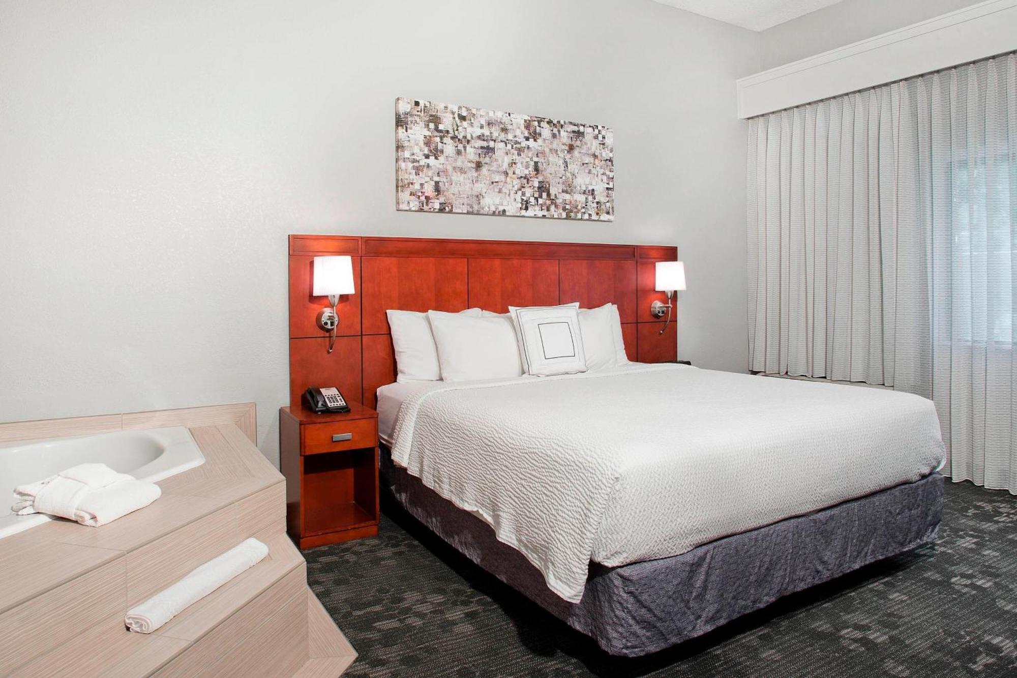 Courtyard By Marriott Charlotte Ballantyne Kültér fotó